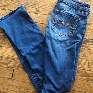 Adorable Size 3 Mudd Bootcut Jeans!
